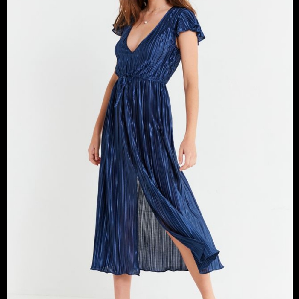 ⭐Urban Outfitters  UO Miranda Metallic Navy Pleated Dress XL